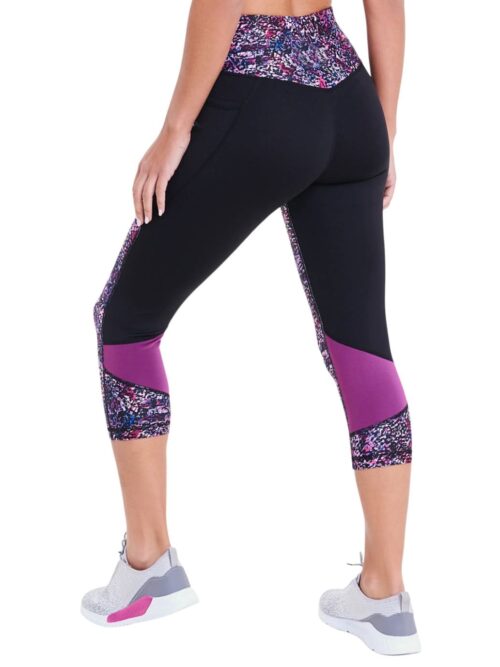 Custom Yoga Capri | OEM Fitness Wear Manufacturer